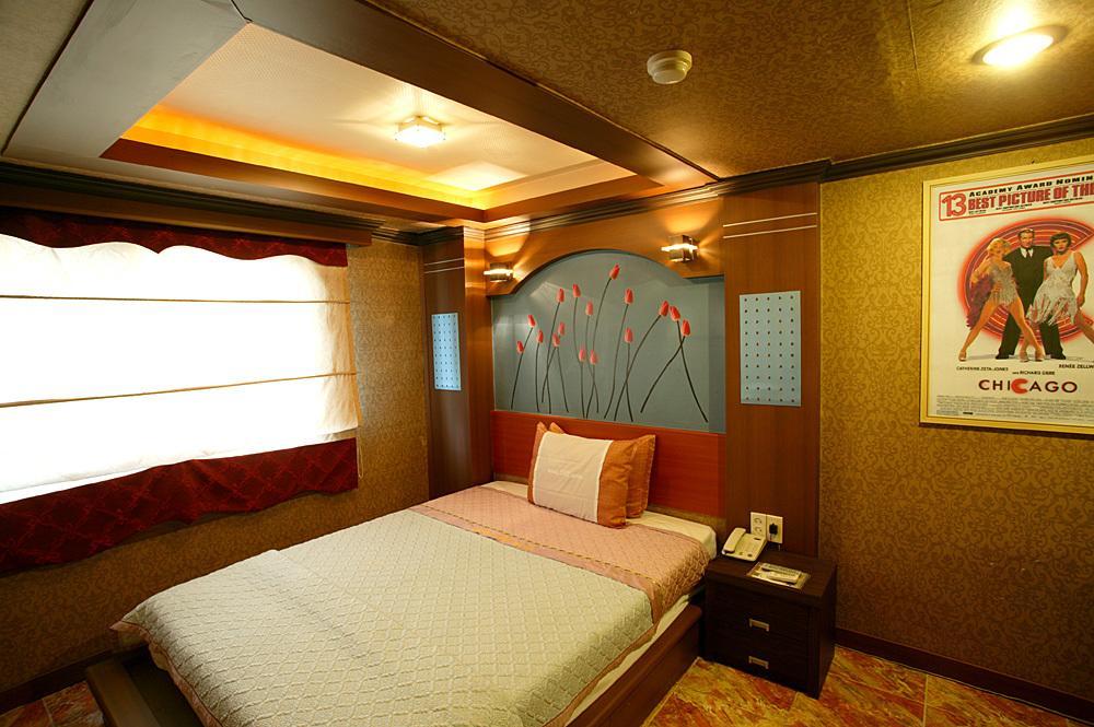 Movie Motel Чинджу Номер фото