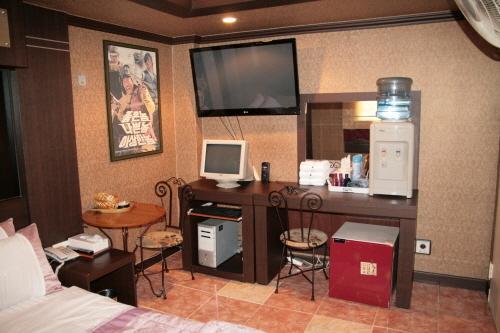 Movie Motel Чинджу Номер фото