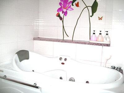 Movie Motel Чинджу Номер фото