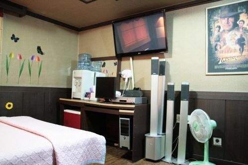 Movie Motel Чинджу Номер фото