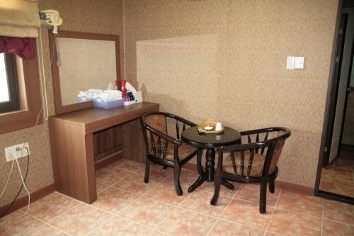 Movie Motel Чинджу Номер фото